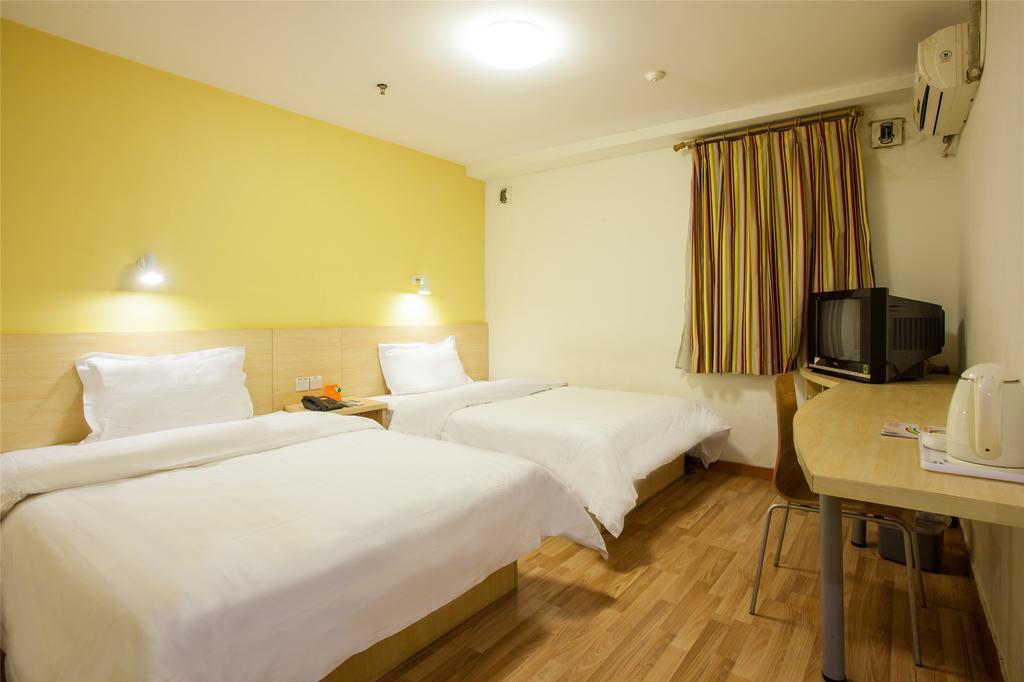 7Days Inn Guangzhou Tianhe Tianpingjia Subway Station Экстерьер фото
