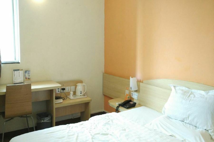 7Days Inn Guangzhou Tianhe Tianpingjia Subway Station Экстерьер фото